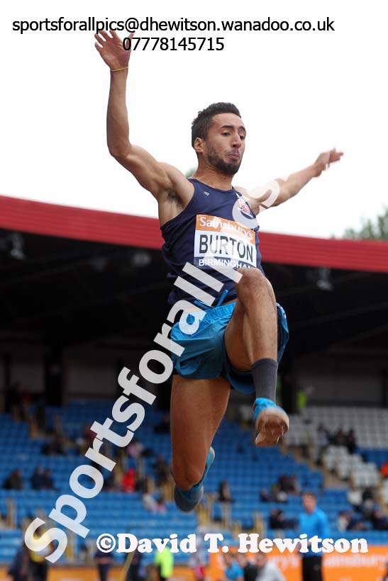 Matthew Burton (Kent) long jump, 2014 Sainsbury's British Championships. Photo: David T. Hewitson/Sports for All Pics